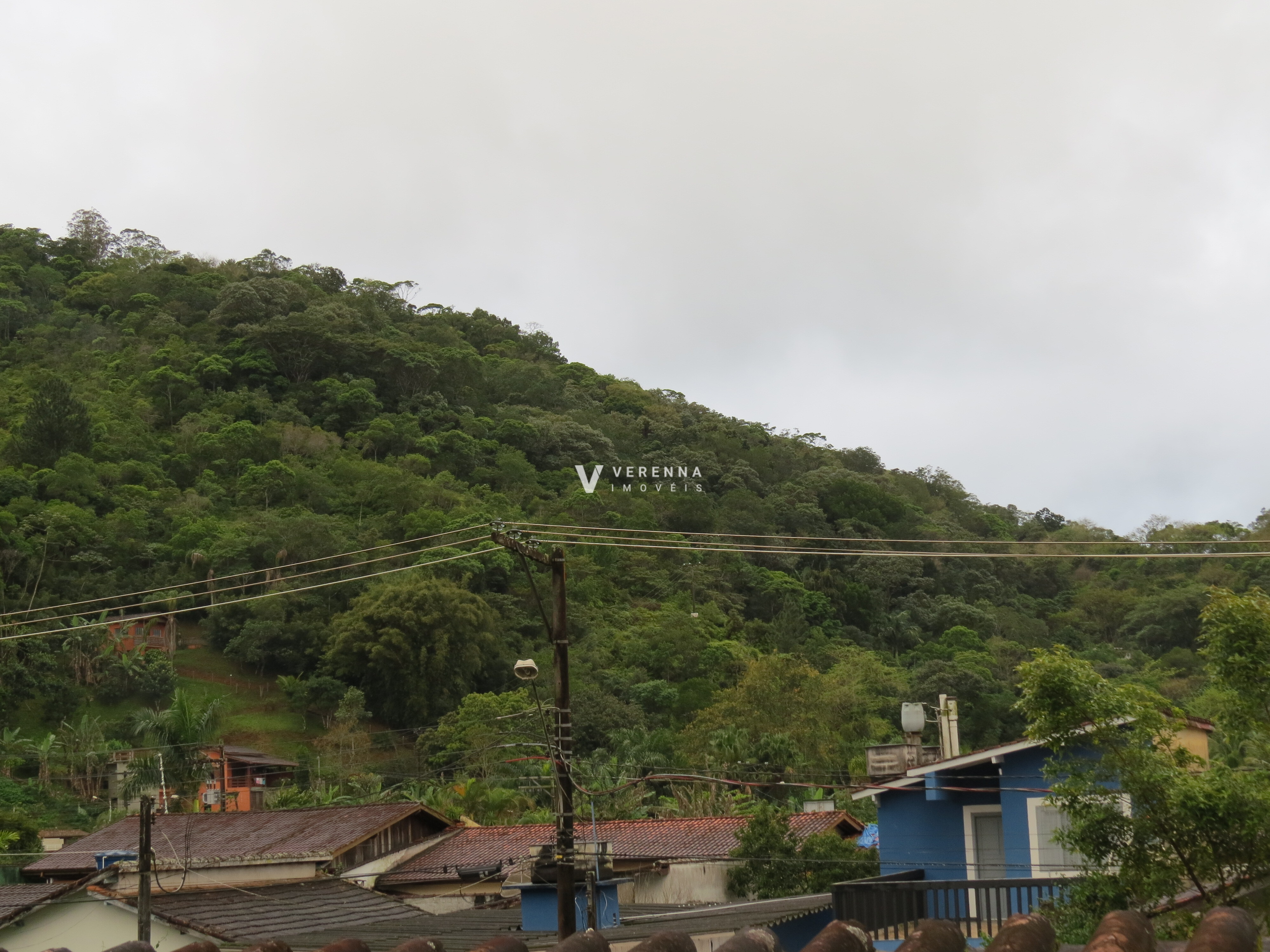 casa terreno residencial ou comercial ou incorporação -  50 metros da Praia da Enseada
