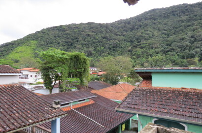 casa terreno residencial ou comercial ou incorporação -  50 metros da Praia da Enseada