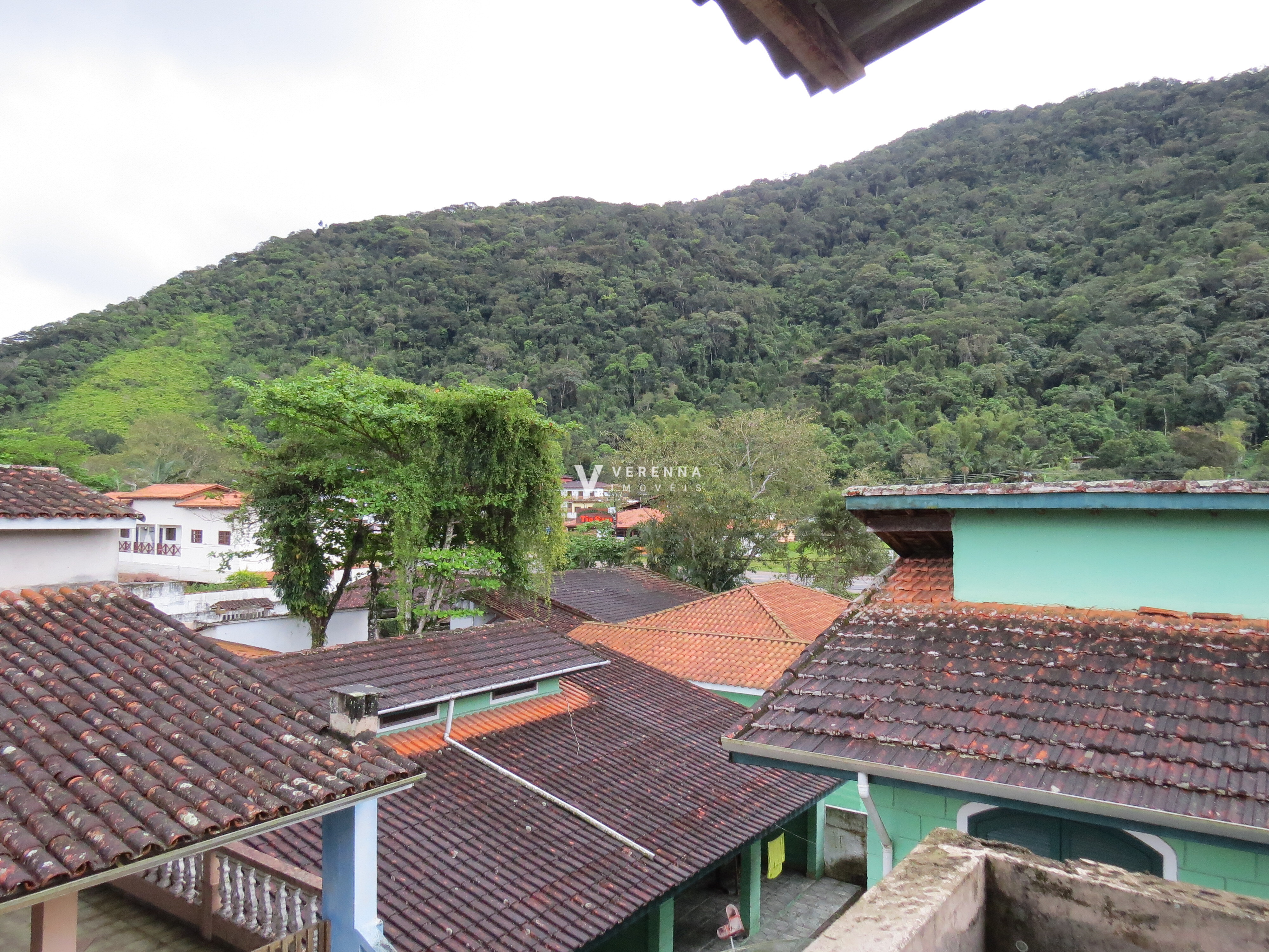 casa terreno residencial ou comercial ou incorporação -  50 metros da Praia da Enseada