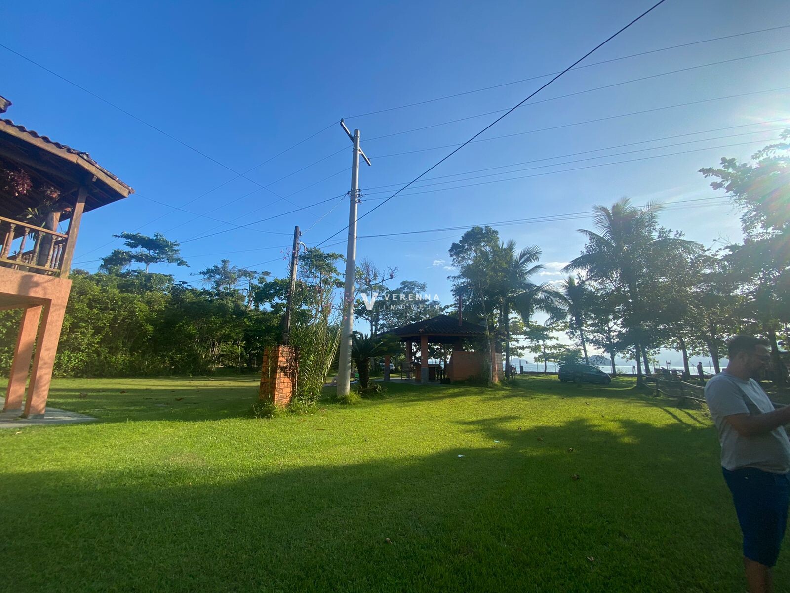 Estaleiro 11 mil metros pé na areia casa e terreno.