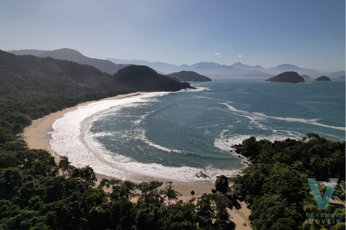 Terreno na Praia do Félix com vista para o mar e 100 metros da areia