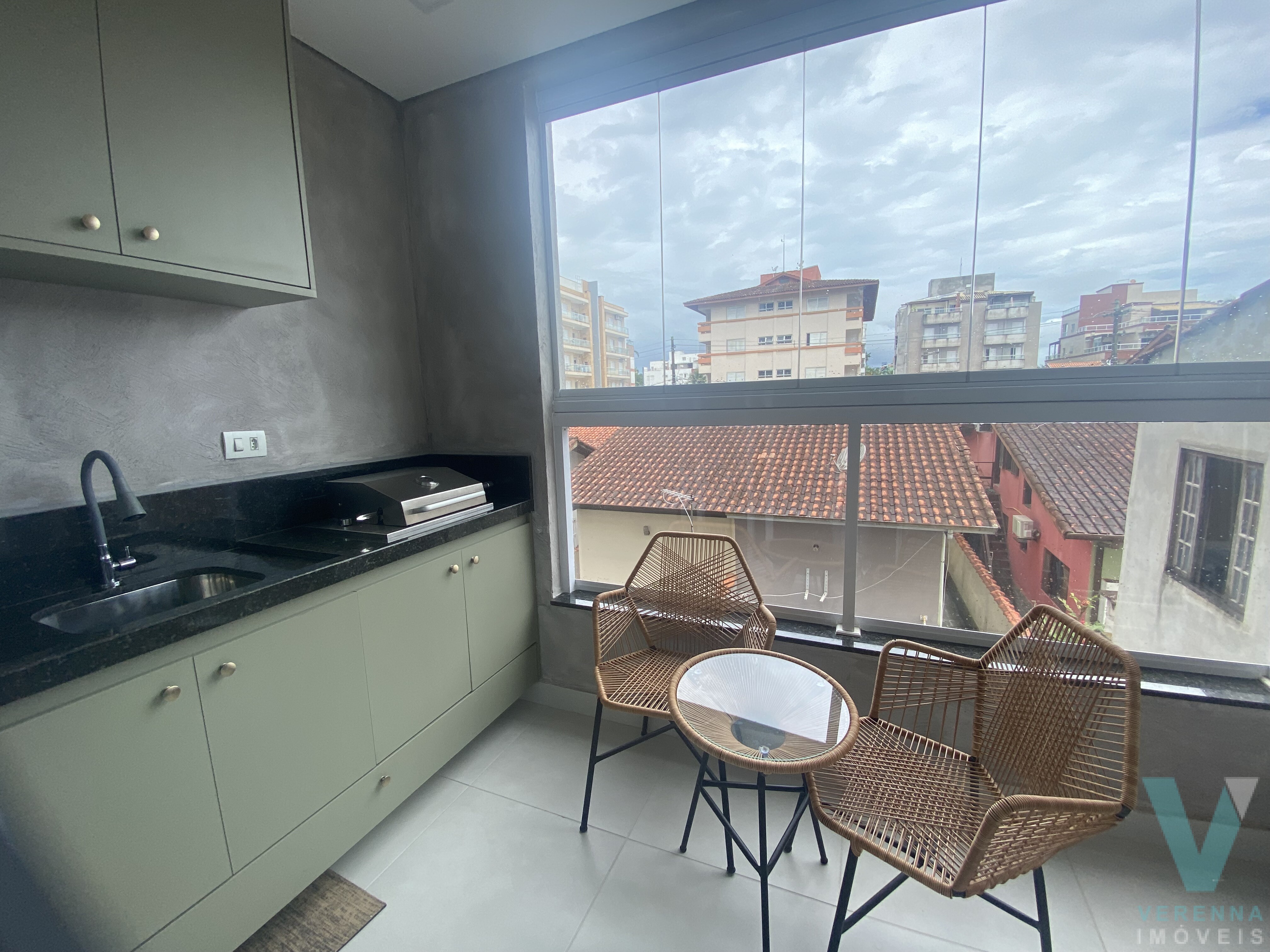 Studio Itagua novo e mobiliado