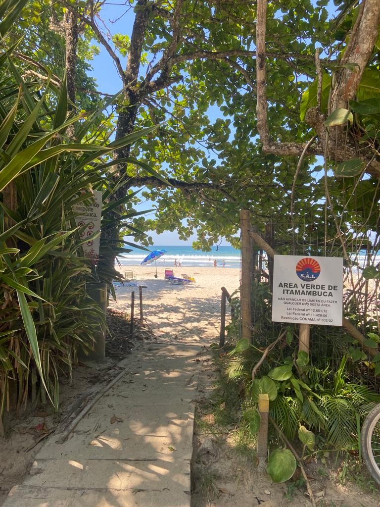 Terreno Rua 17 - lado mar - Praia de Itamambuca