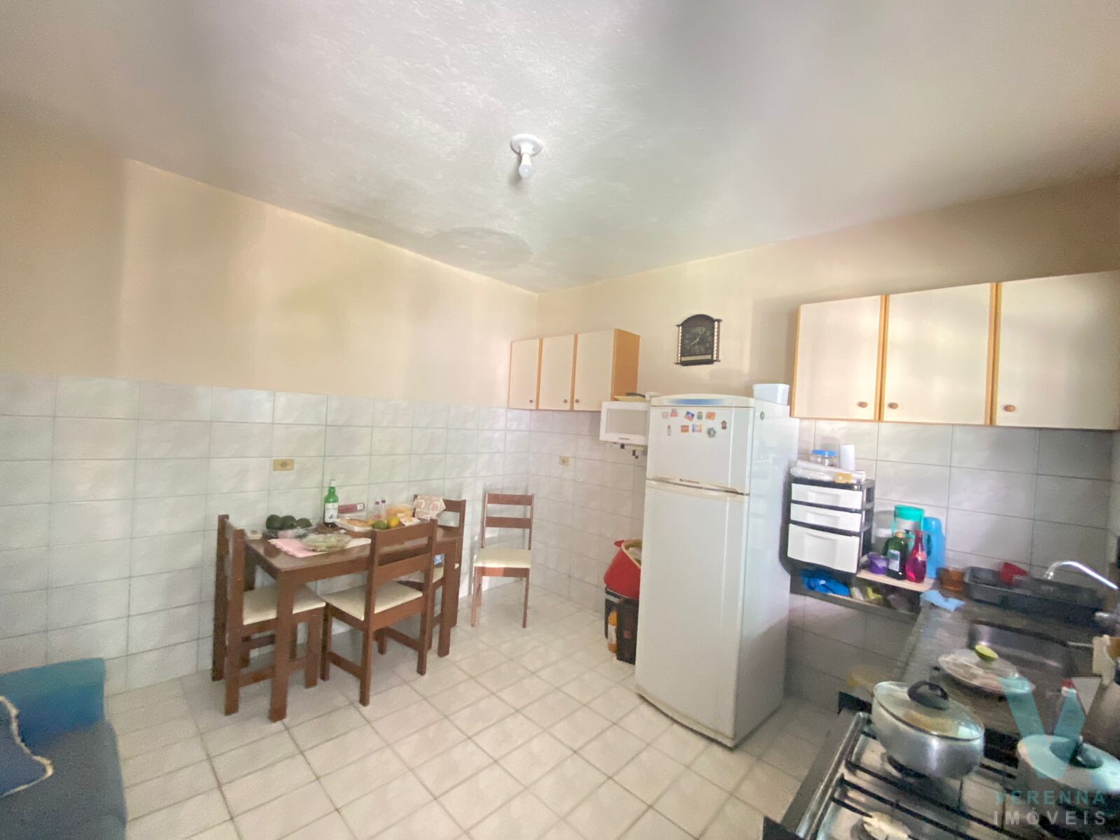 Casa de Esquina - Moradia ou Incorporação no Pereque-Açu