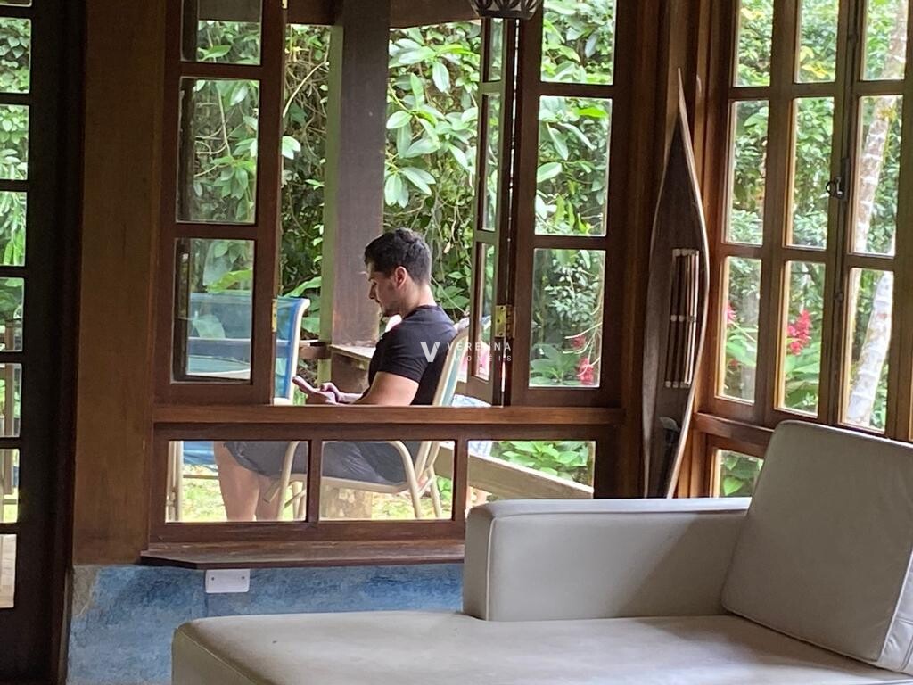 Prumirim Casa na Praia - 50 metros do mar.