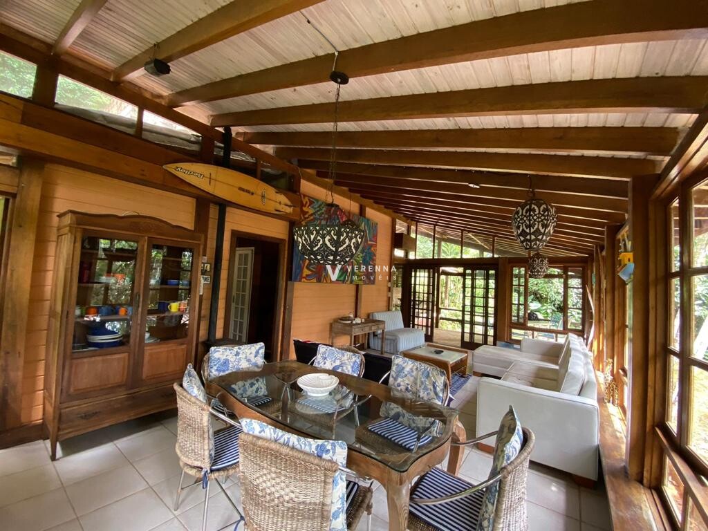 Prumirim Casa na Praia - 50 metros do mar.