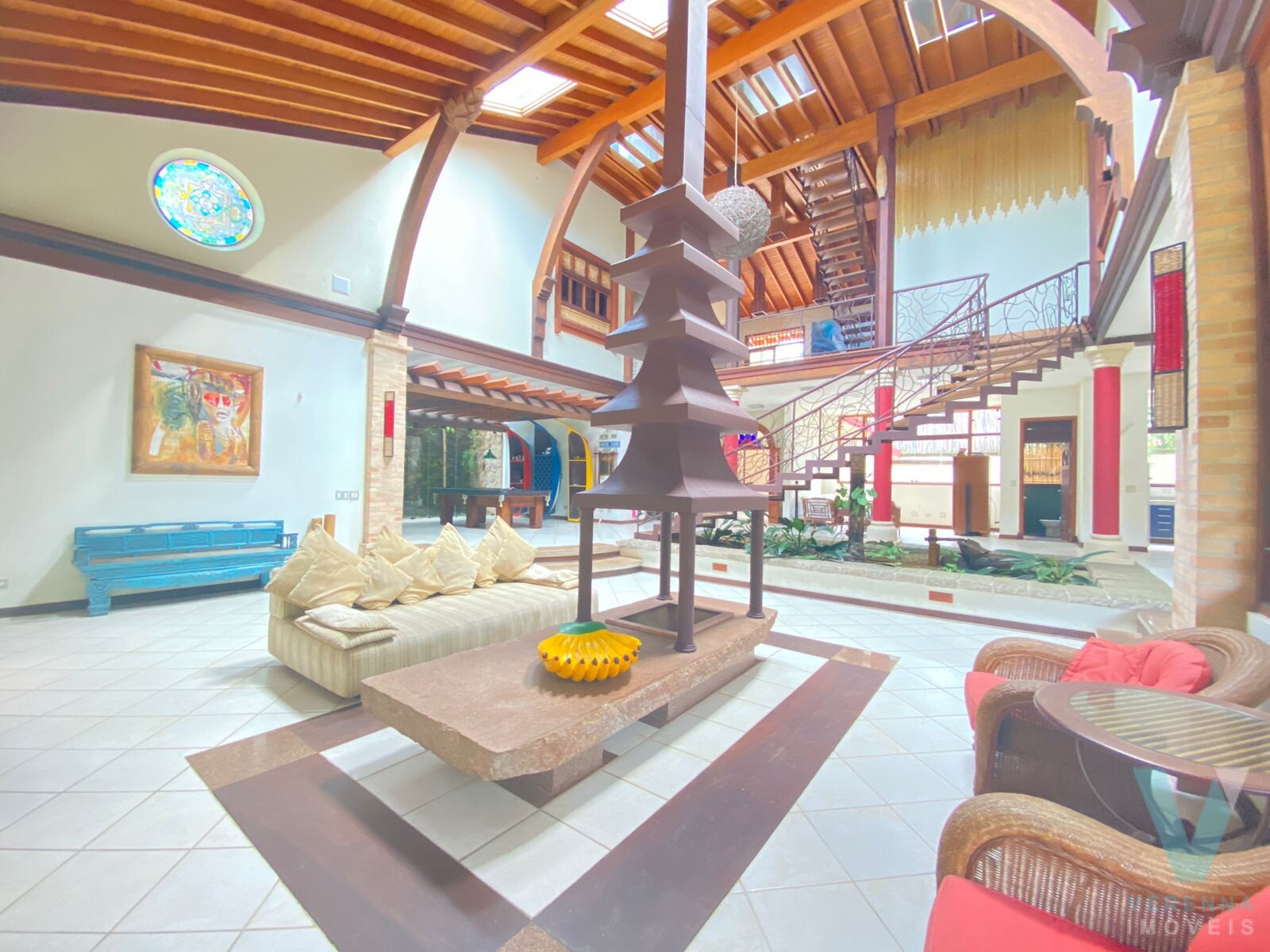 Casa de luxo, estilo balines, na PRAIA DO PRUMIRIM