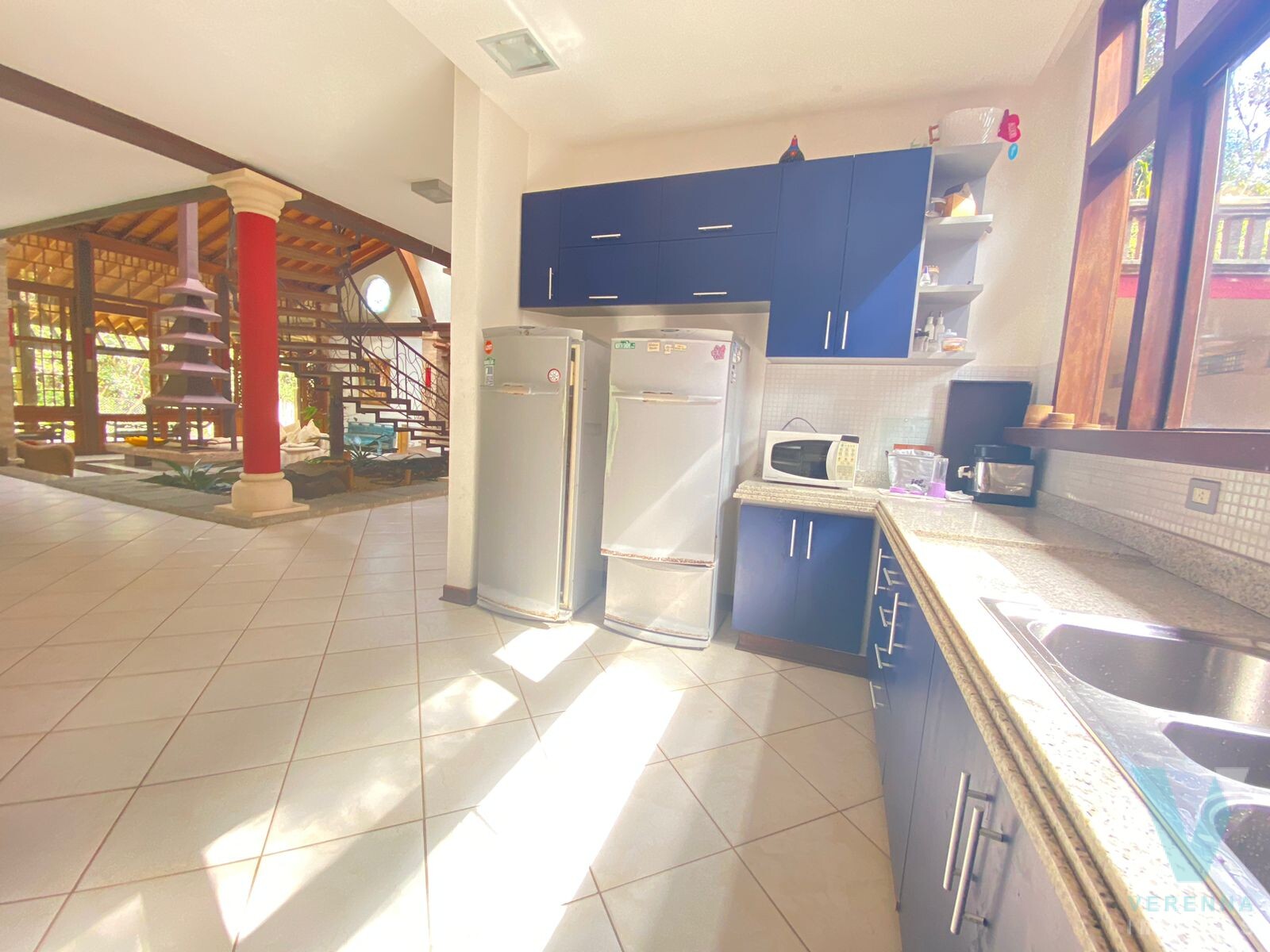 Casa de luxo, estilo balines, na PRAIA DO PRUMIRIM