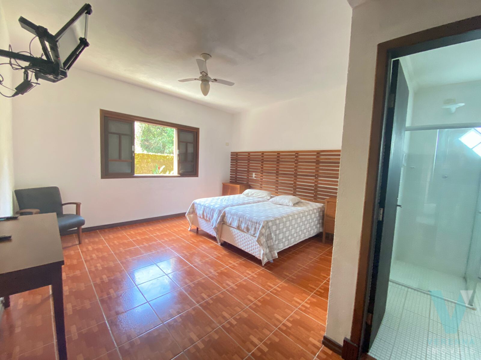 Casa de luxo, estilo balines, na PRAIA DO PRUMIRIM