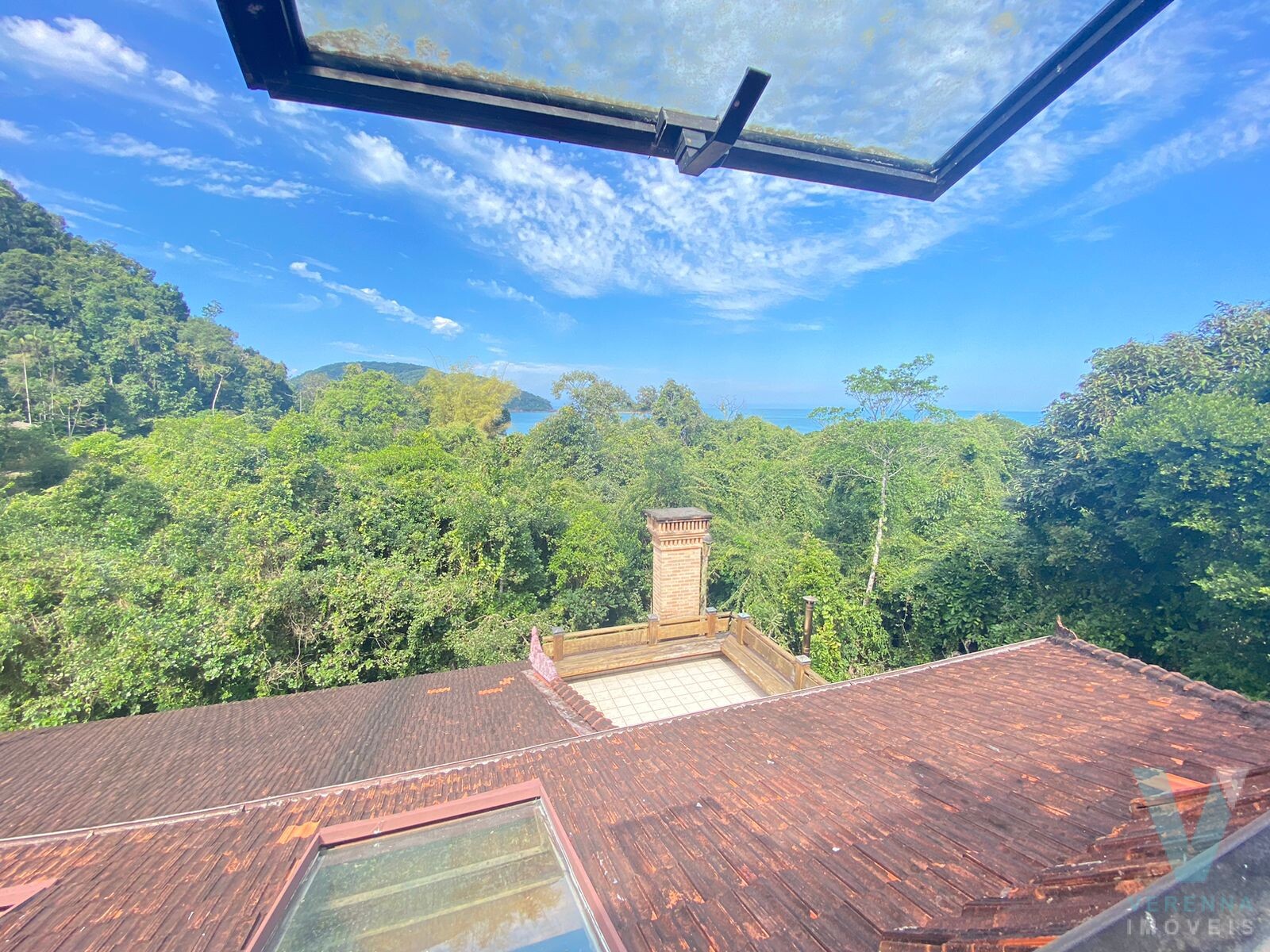 Casa de luxo, estilo balines, na PRAIA DO PRUMIRIM