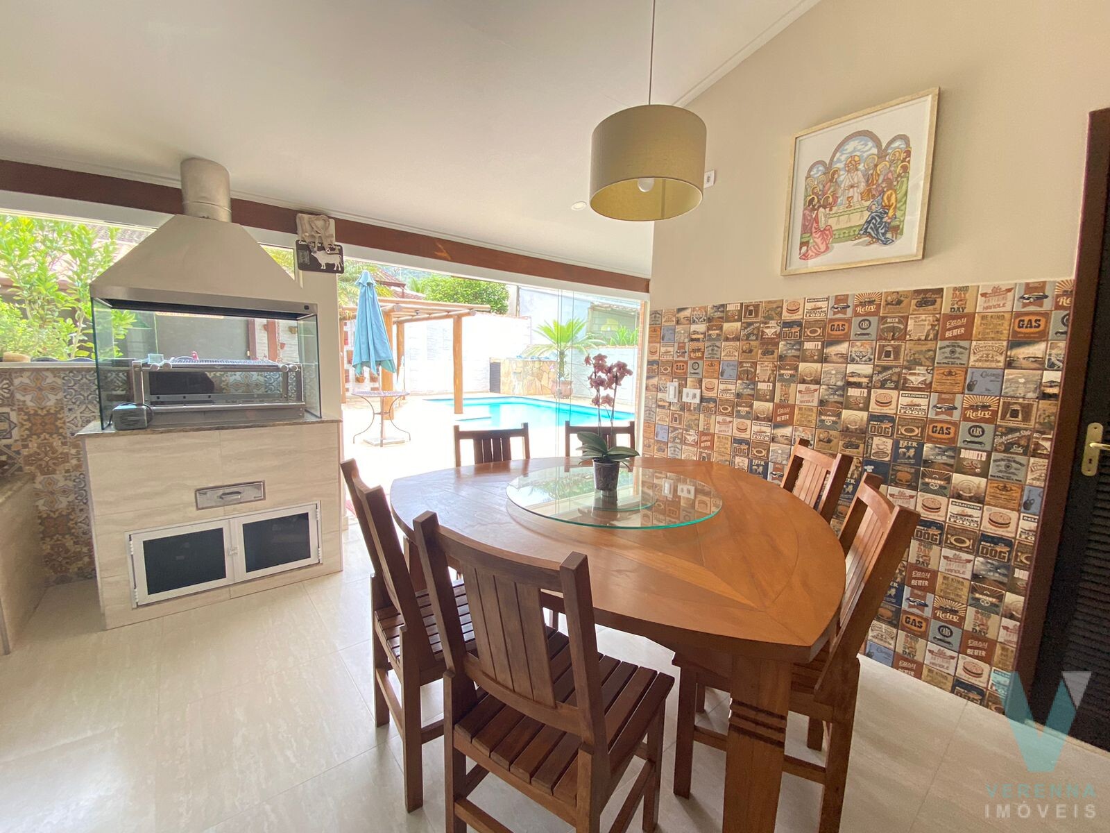 Casa na Ressaca, com lazer e piscina