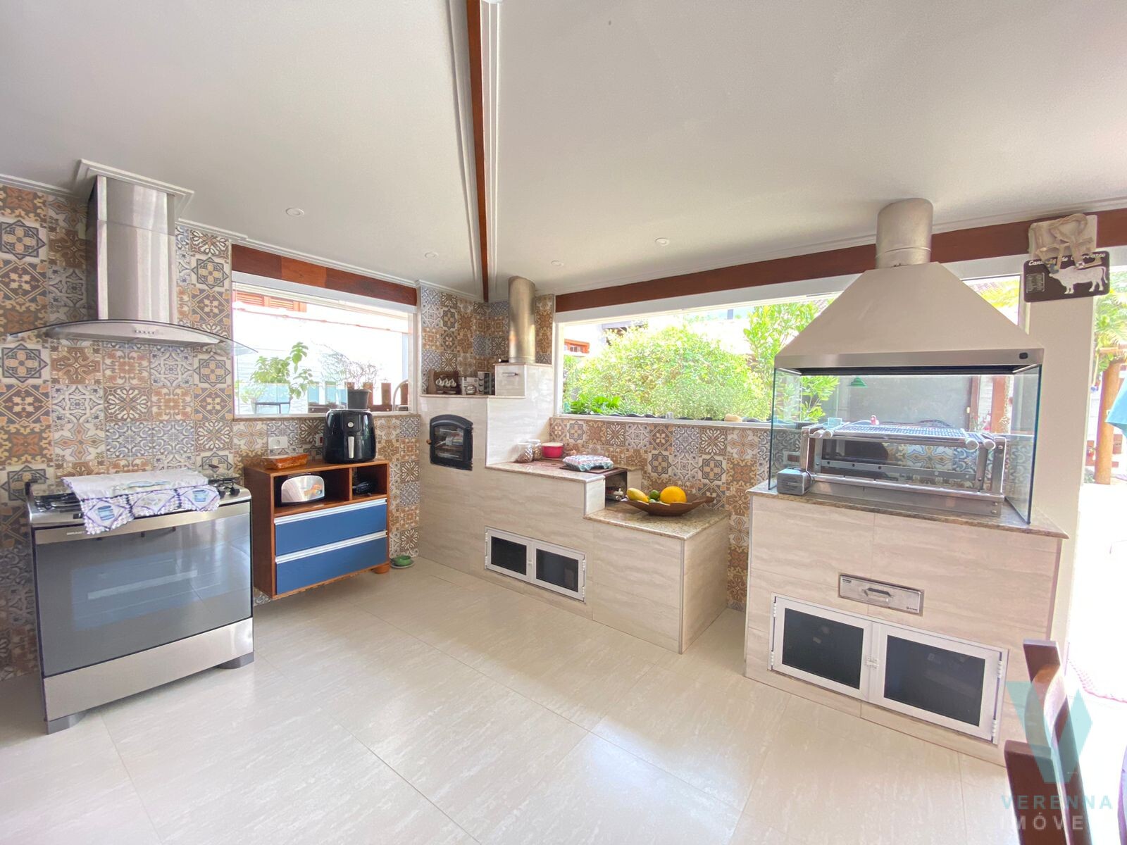 Casa na Ressaca, com lazer e piscina