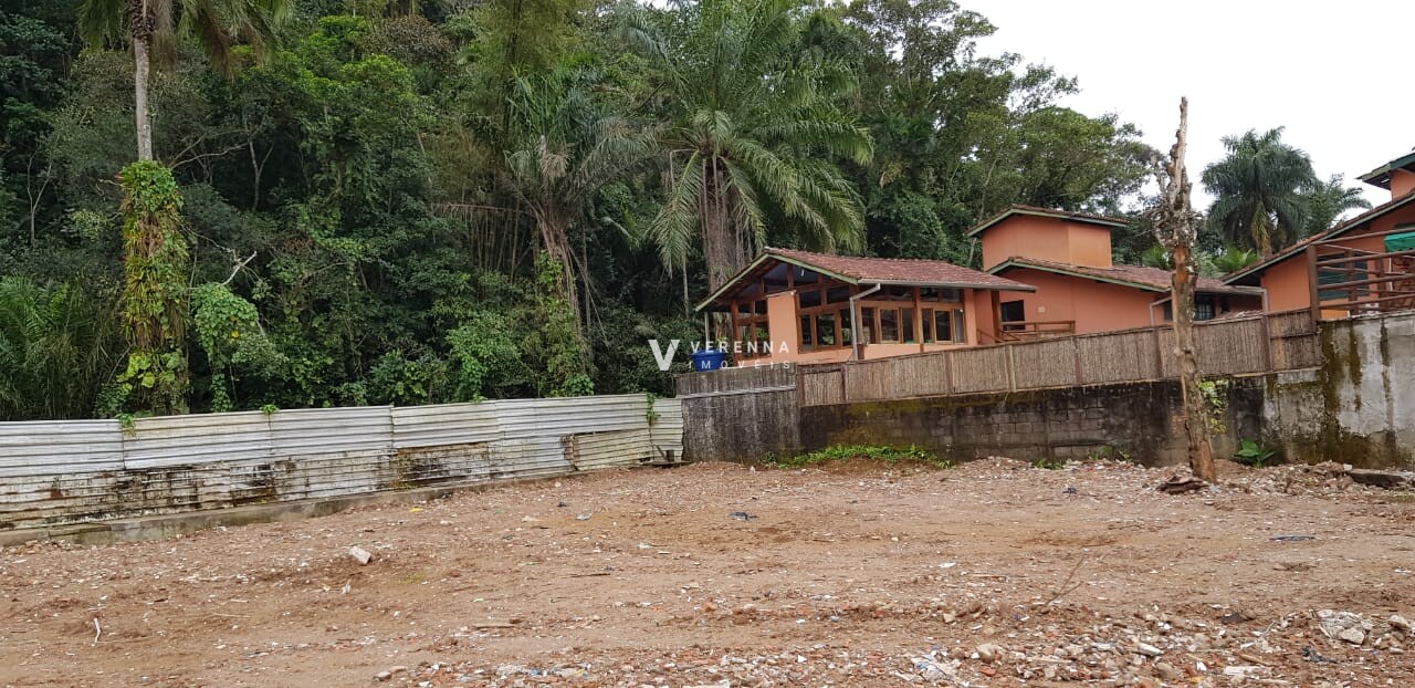 Área para empreendimento - Incorporação e Construção Civil  - Praia das Toninhas. Terreno.